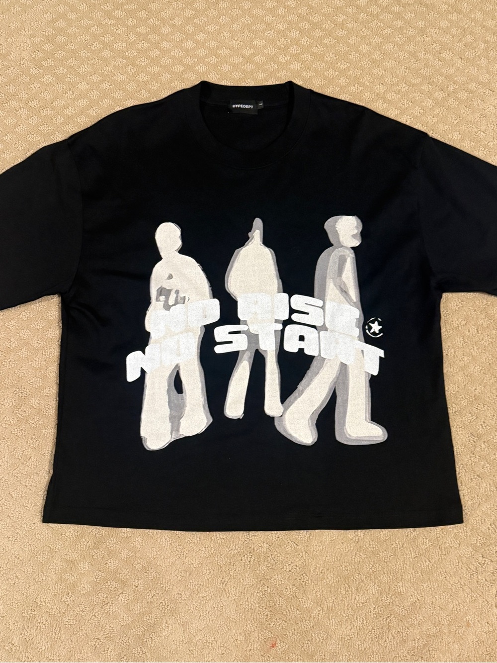 Black Graphic Short Sleeve Tee with Silhouette Print - Men's